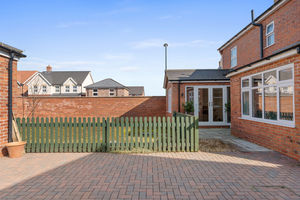 Photo 28- click for photo gallery